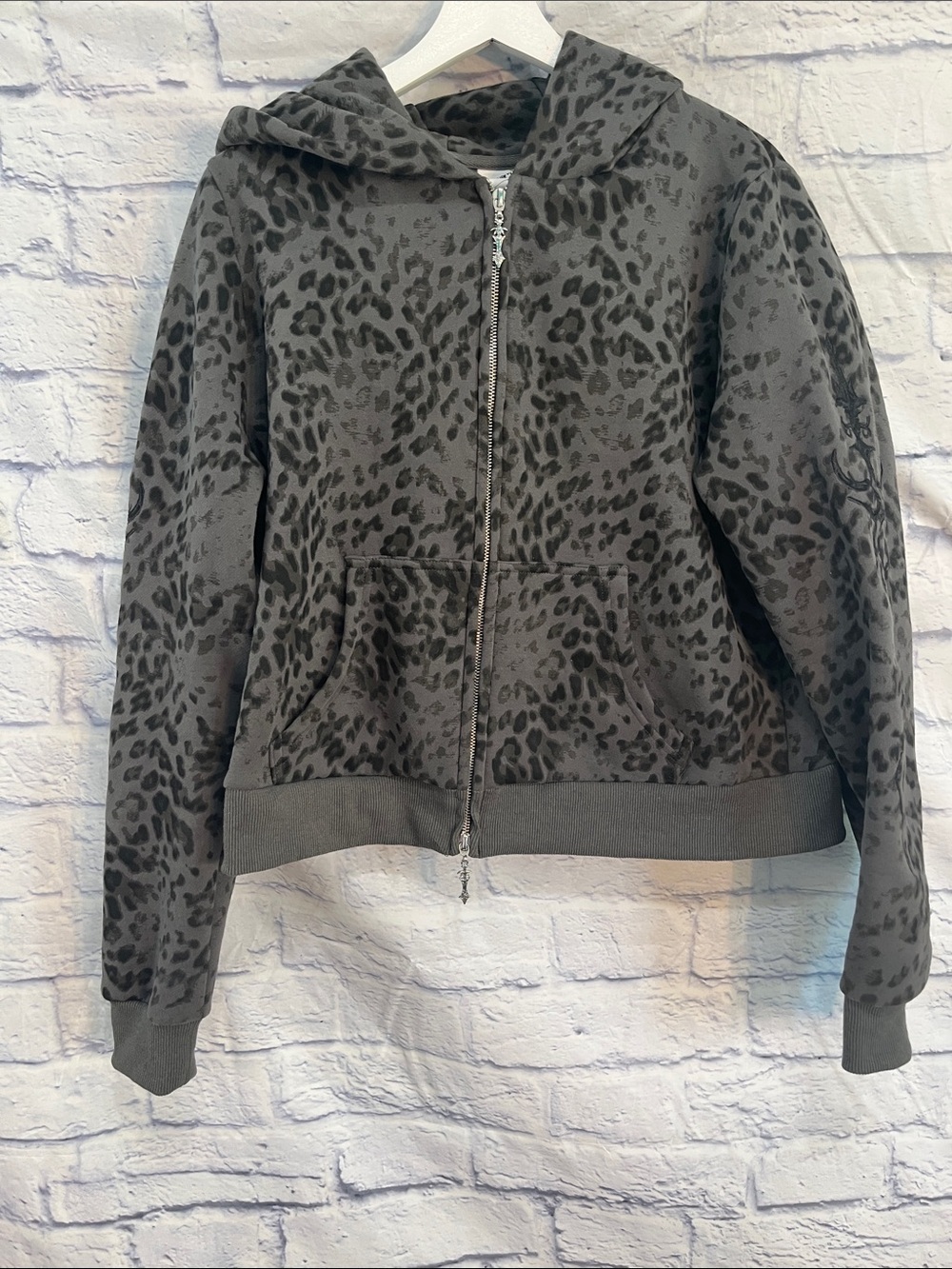 Named Collective Gray Leopard Hoodie Daggers Fitted Womens Size 2X Embroidered